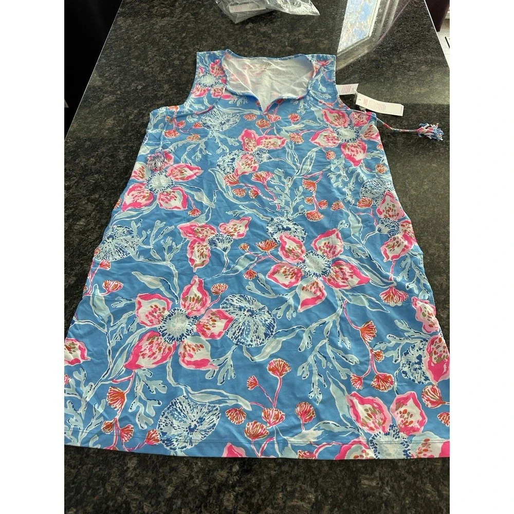 Lilly Pulitzer this beautiful